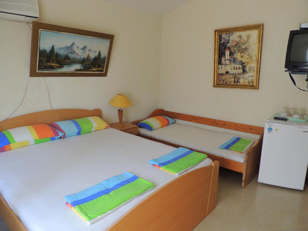Rooms Villa Desa Budua Camera foto